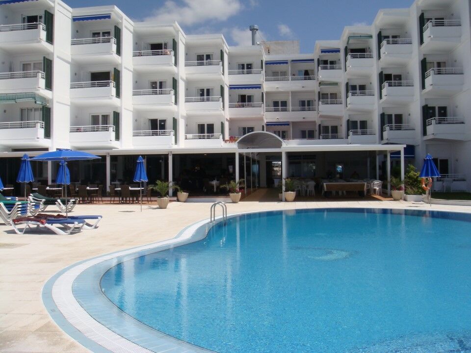 Apartamentos Vistamar Santo Tomás Kültér fotó